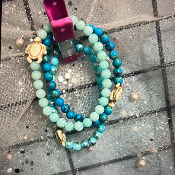 Bracelet - Picture 2 of 2